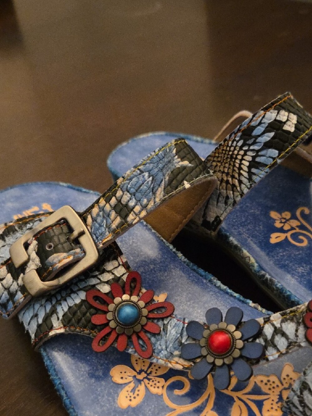 L'Artiste Kindness Slide Blue Floral Embellished Slide Sandals Spring Step - Picture 9 of 9
